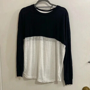 Nassau Bahamas black white long sleeve tee size Medium burnout sheer